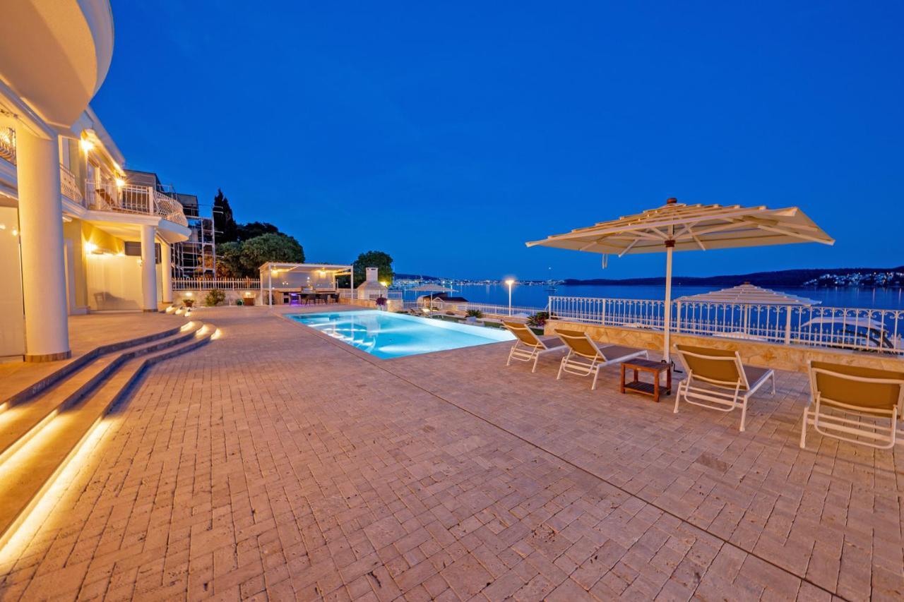 Villa Bella Vista Am Meer Trogir Dış mekan fotoğraf