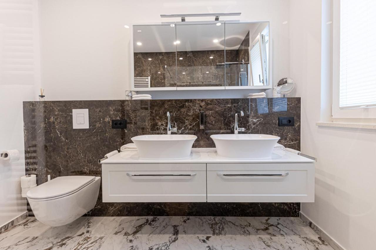 Villa Bella Vista Am Meer Trogir Dış mekan fotoğraf
